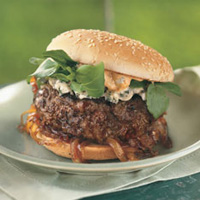 Sun-dried Tomato Burger with Glazed Onions